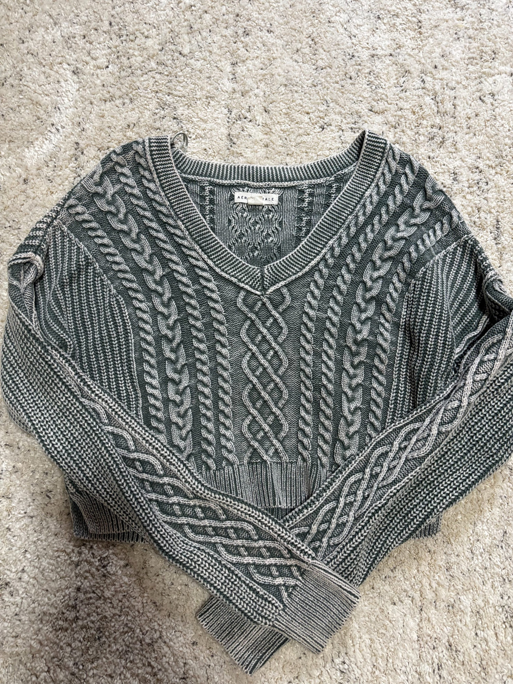 Aeropostale Cable Knit V Neck Sweater Gray Green Size M